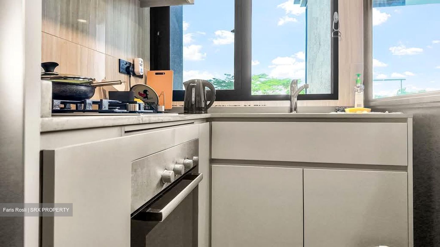 Kandis Residence (D27), Condominium #574179721